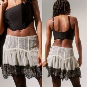 Urban Outfitters Rosalina Lace Dropped-Waist Lacey Mini Skirt NWT